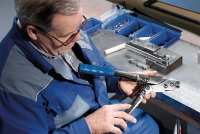 vulkanlokringassemblytoolproduction20130804.jpg