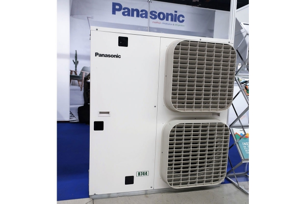 cc84nppanasonic4hp3.jpg