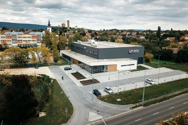 guentnerarena.jpg